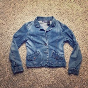 ⛄️DKNY Jeans Jacket⛄️